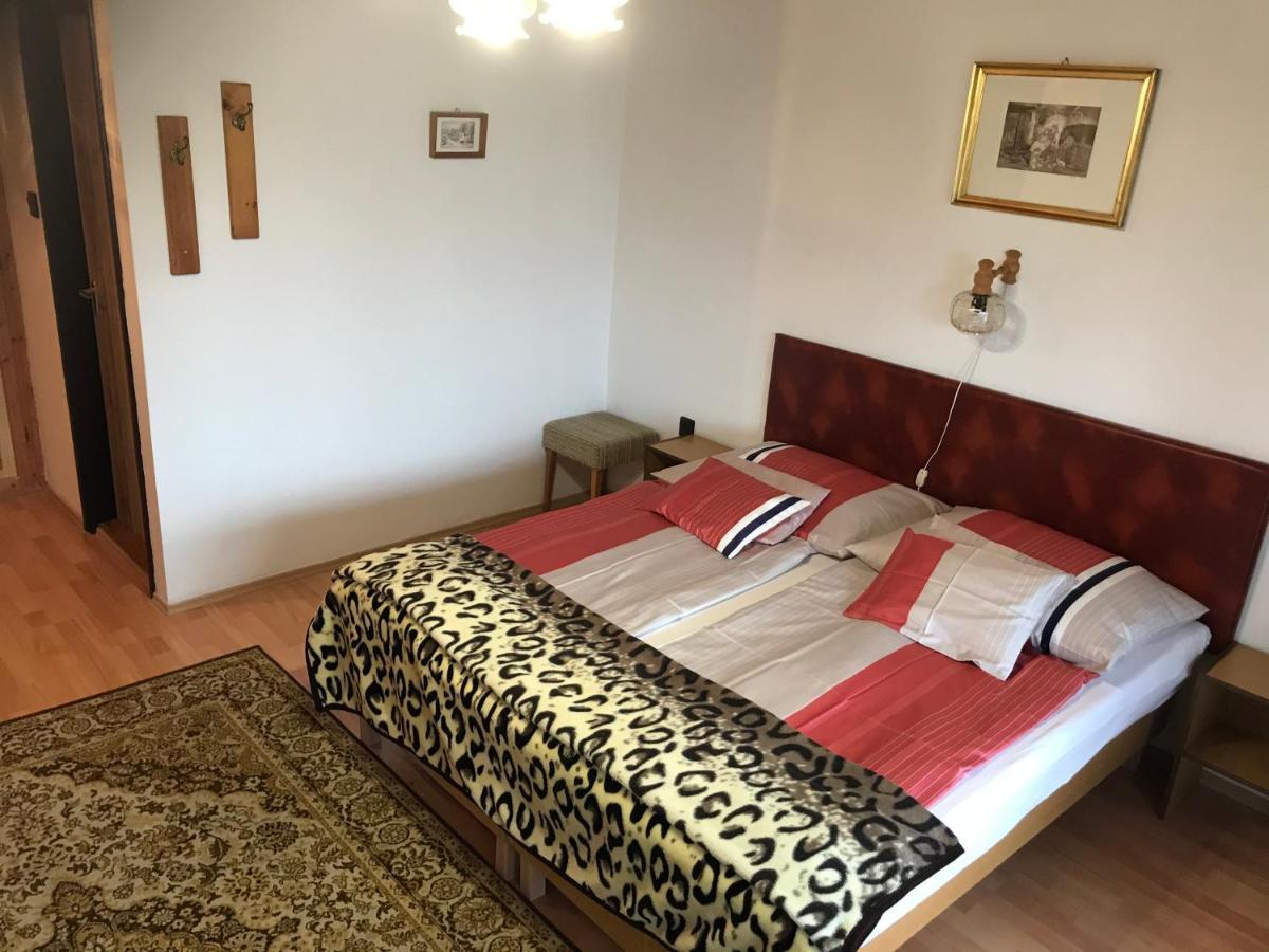 Apartman Berki Margit Heviz Exterior photo